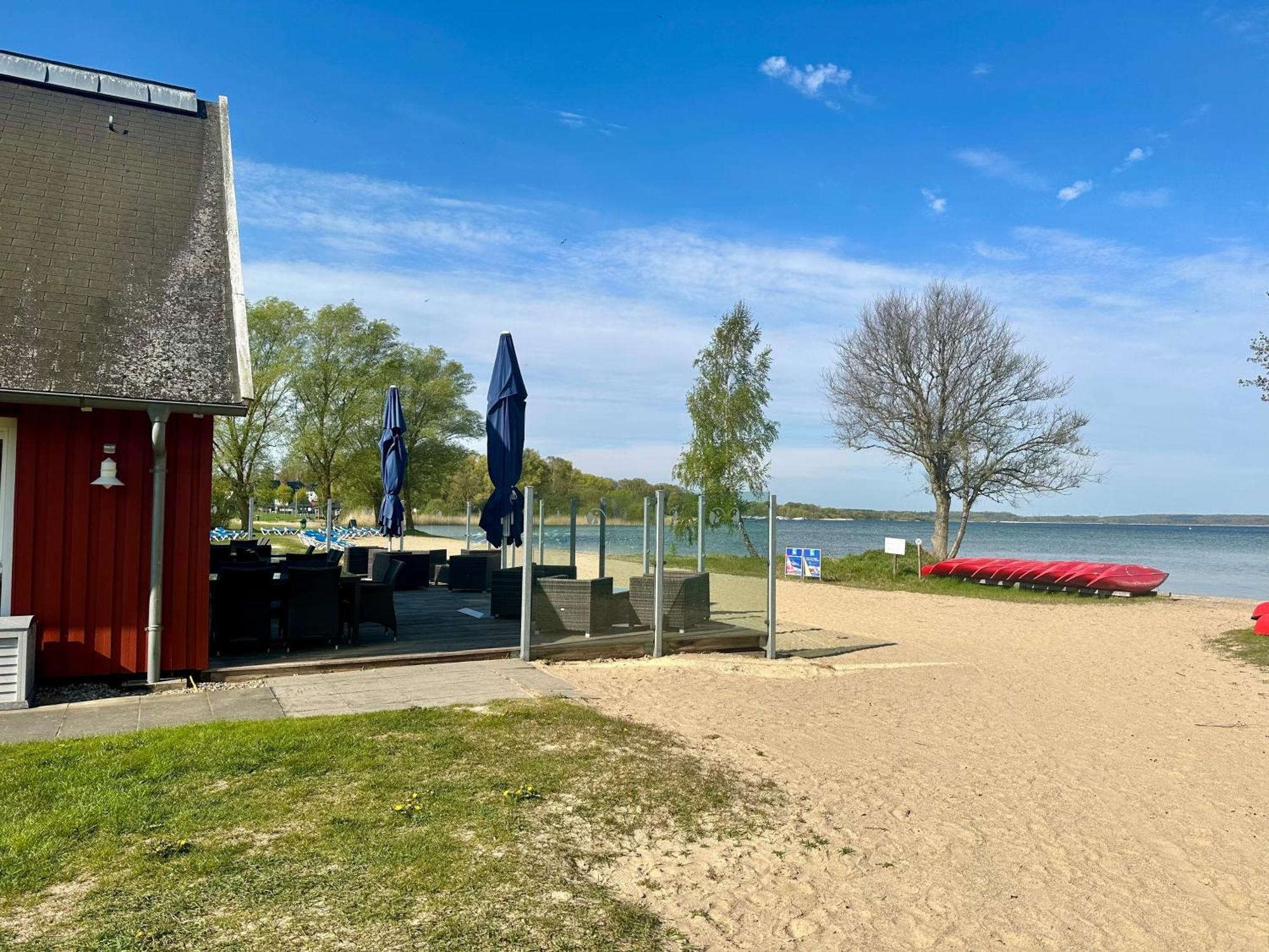 Kapitaens-Bungalow Am See Göhren-Lebbin Dış mekan fotoğraf